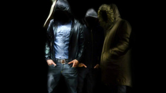 BLACKMAIL ::: Interview Blague & Decker