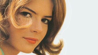 FRANCE GALL ::: La poupée qui dit oui