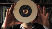 F&Eacute;TICHISME DU VINYLE ::: Croque Macadam